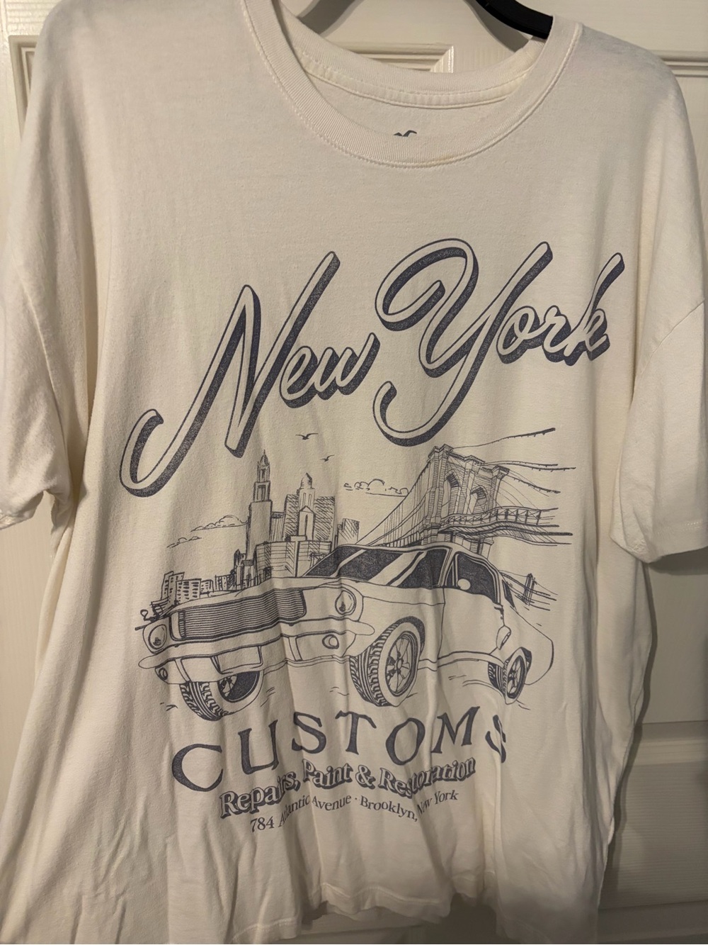 Hollister White New York Customs Graphic Tee
